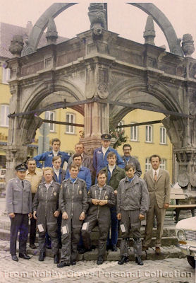 Linton Blades 1971- Team, Ground Crew & German officials